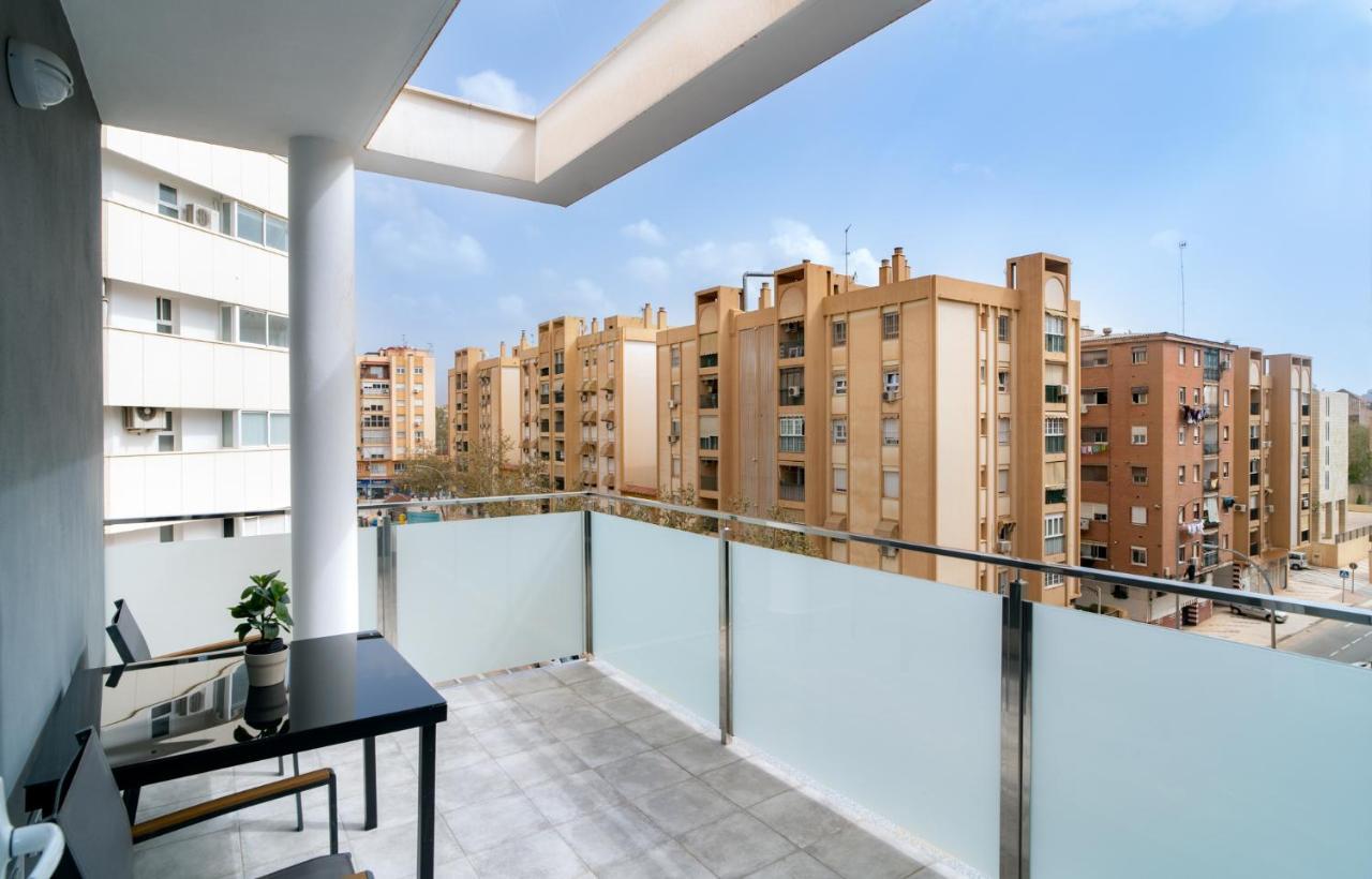 Aac Malaga - Apartamento Con Terraza, Muy Amplio, Totalmente Equipado, Cerca Del Centro Y Nuevo! Bagian luar foto