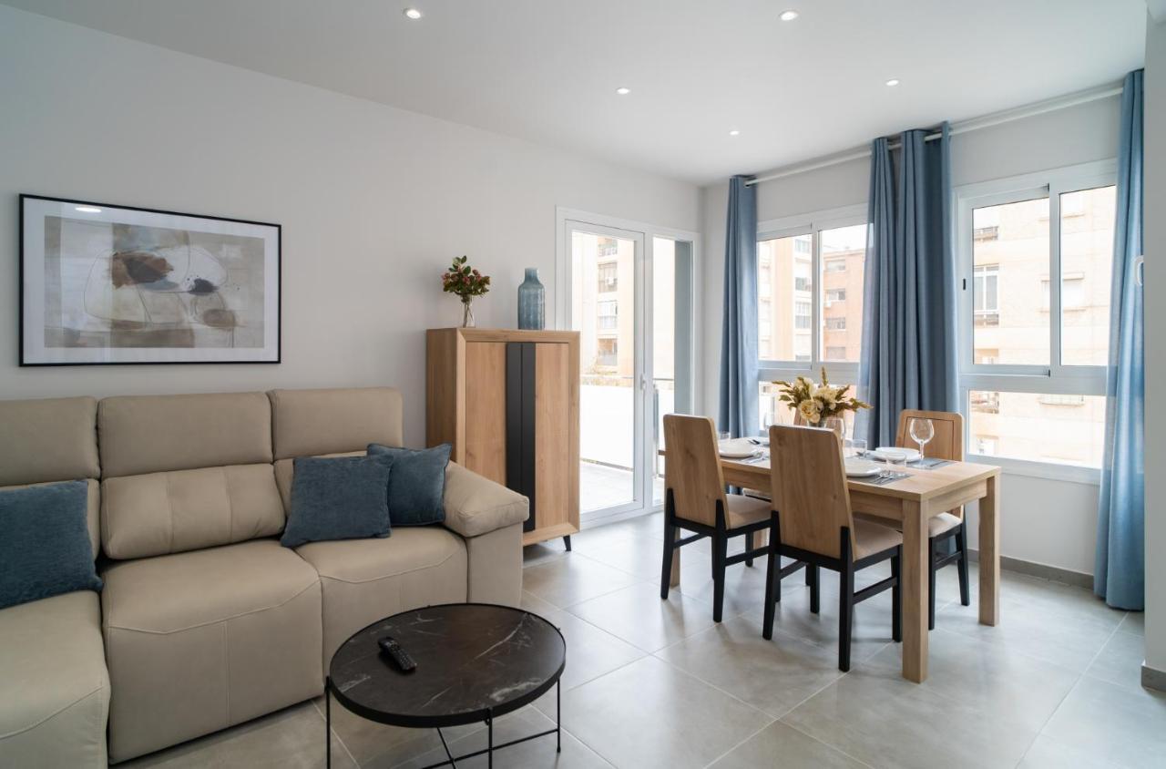 Aac Malaga - Apartamento Con Terraza, Muy Amplio, Totalmente Equipado, Cerca Del Centro Y Nuevo! Bagian luar foto