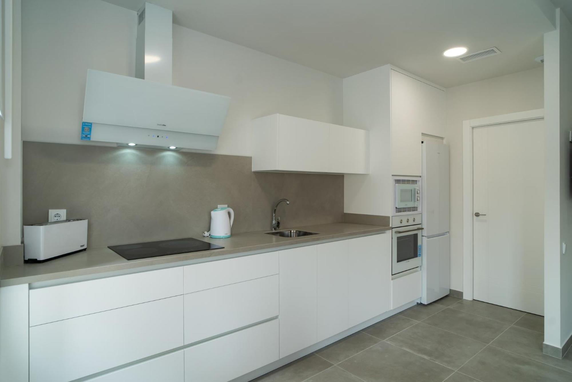 Aac Malaga - Apartamento Con Terraza, Muy Amplio, Totalmente Equipado, Cerca Del Centro Y Nuevo! Ruang foto